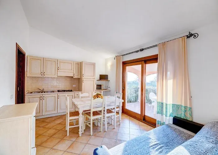 The Fantastic Residenza Badus Two Bedroom Sleeps Six 公寓 *