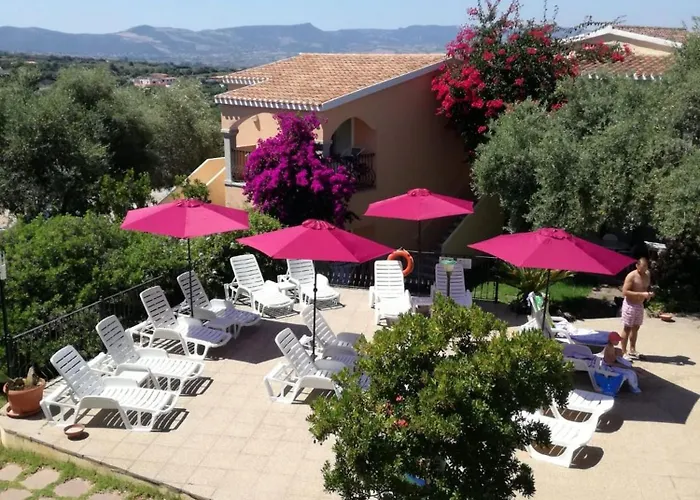 The Fantastic Residenza Badus Two Bedroom Sleeps Six Apartment